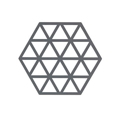 Zur Produktseite von Zone Untersetzer Triangle, grau Zone Untersetzer Triangle, grau