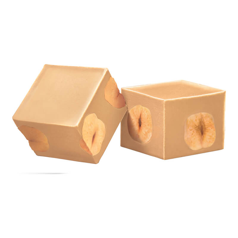 Cream-Würfel weiße Schokolade mit Haselnüssen aus dem Piemont von Caffarel, 100 g weitere Ansicht Cream-Würfel weiße Schokolade mit Haselnüssen aus dem Piemont von Caffarel, 100 g
