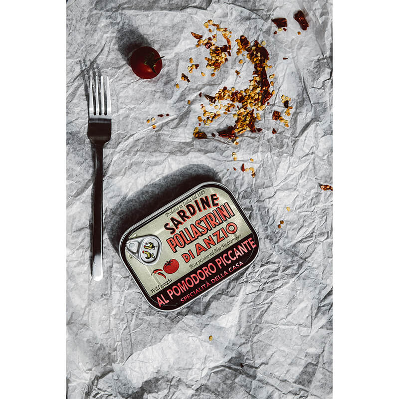 Sardinen in Tomatensauce und Chili von Pollastrini, 100 g weitere Ansicht Sardinen in Tomatensauce und Chili von Pollastrini, 100 g