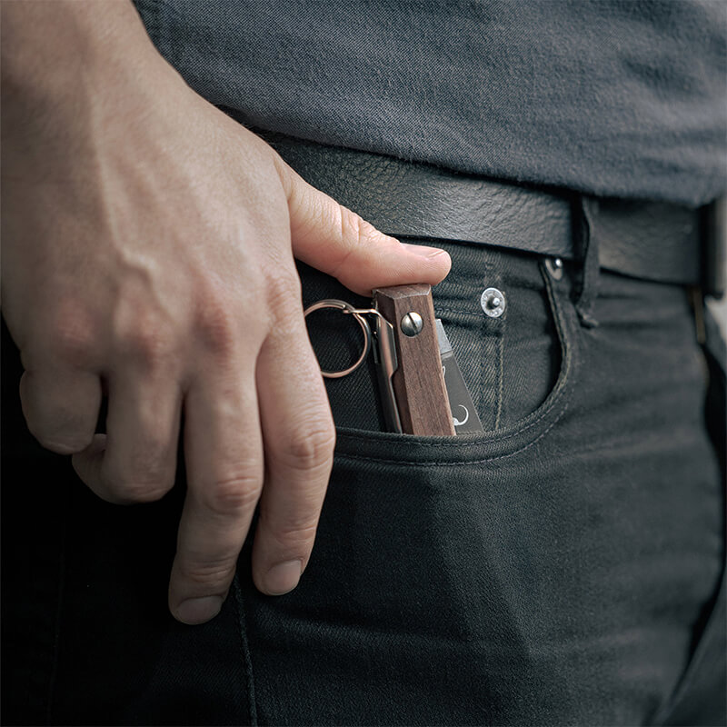 Carbonstahl Taschenmesser IBEX 100 mm nicht rostfrei, Griff Olivenholz von Windmühlenmesser weitere Ansicht Carbonstahl Taschenmesser IBEX 100 mm nicht rostfrei, Griff Olivenholz von Windmühlenmesser