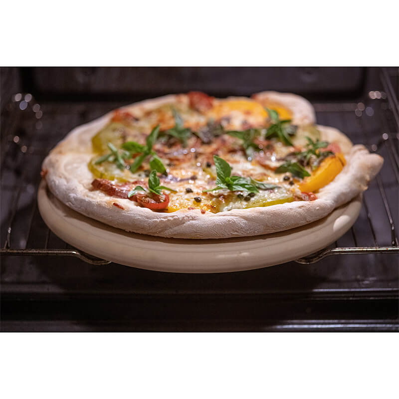 Pizzaplatte CeraFlam® mit Rezeptheft von Denk weitere Ansicht Pizzaplatte CeraFlam® mit Rezeptheft von Denk