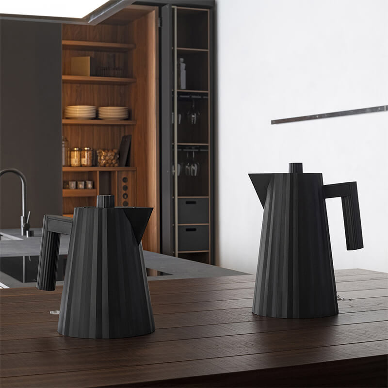Alessi Plissé elektrischer Wasserkocher schwarz, 1,0 L weitere Ansicht Alessi Plissé elektrischer Wasserkocher schwarz, 1,0 L