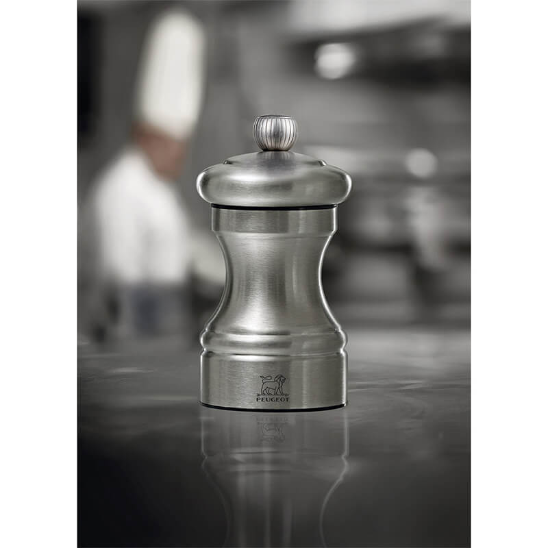 Peugeot Bistro Chef manuelle Pfeffermühle aus Edelstahl, 10 cm weitere Ansicht Peugeot Bistro Chef manuelle Pfeffermühle aus Edelstahl, 10 cm