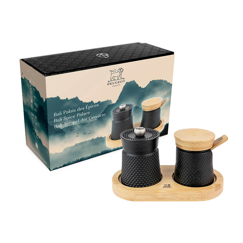 Peugeot Bali Pfeffermühle & Salzschälchen aus Gusseisen mit Holzdeckel & Löffel aus als Geschenkbox weitere Ansicht Peugeot Bali Pfeffermühle & Salzschälchen aus Gusseisen mit Holzdeckel & Löffel aus als Geschenkbox