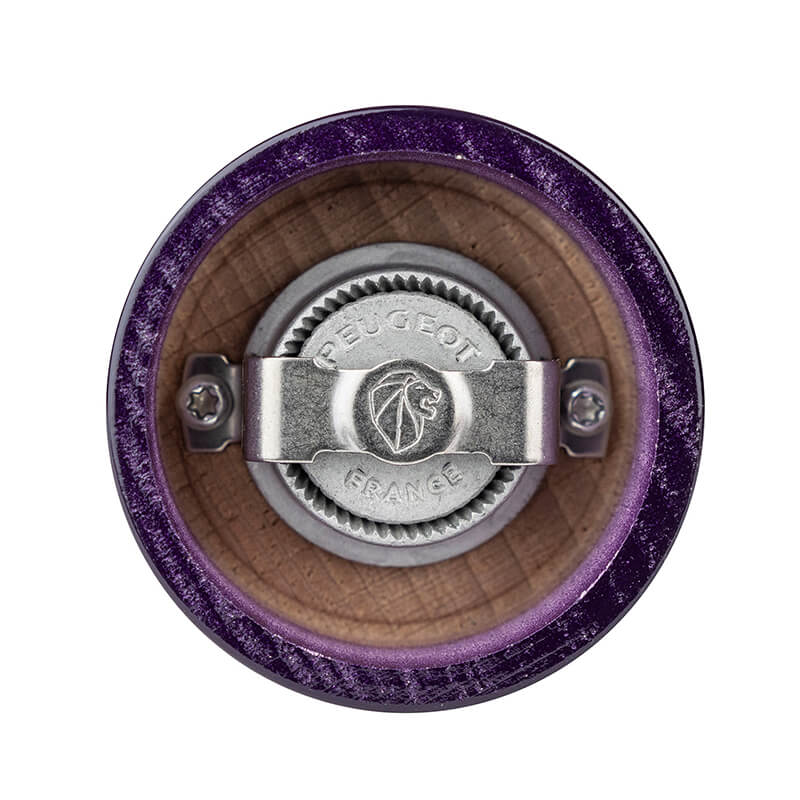 Peugeot Bistro manuelle Pfeffermühle aus Holz, lackiert aubergine, 10 cm weitere Ansicht Peugeot Bistro manuelle Pfeffermühle aus Holz, lackiert aubergine, 10 cm