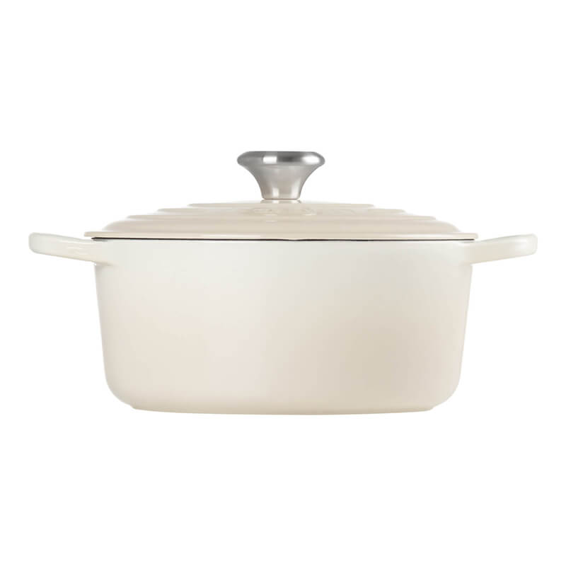 Le Creuset Bräter rund Signature meringue, 24 cm weitere Ansicht Le Creuset Bräter rund Signature meringue, 24 cm
