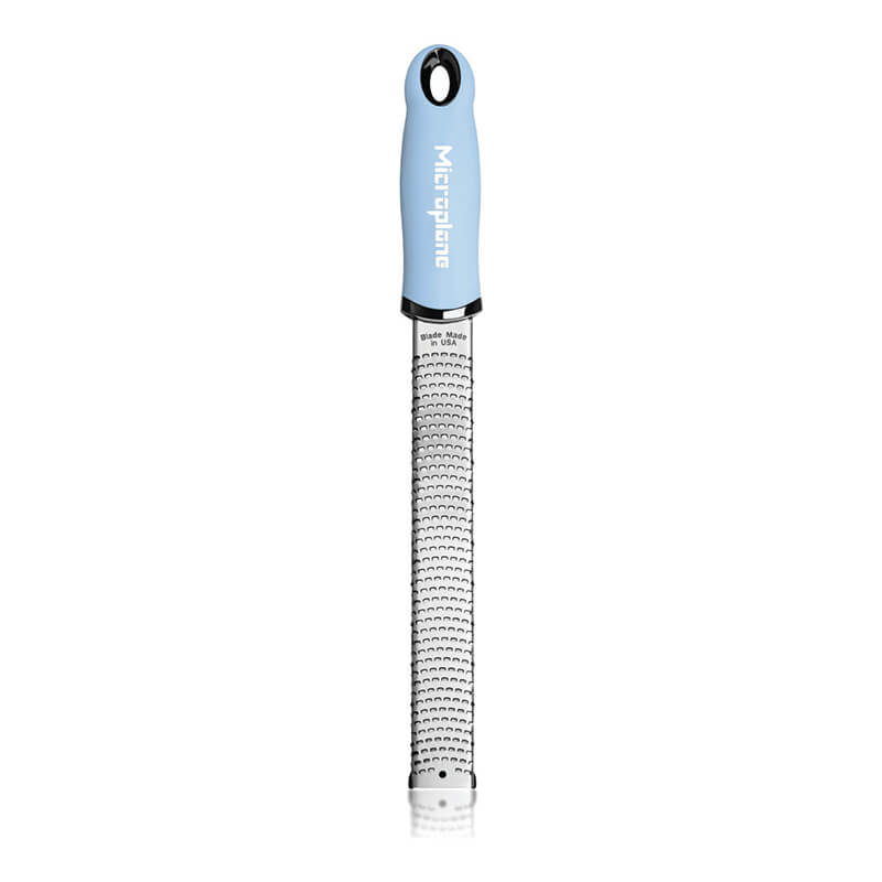 Microplane Premium Zester / Reibe baby blau weitere Ansicht Microplane Premium Zester / Reibe baby blau