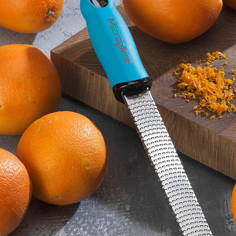 Microplane Premium Zester / Reibe türkis weitere Ansicht Microplane Premium Zester / Reibe türkis