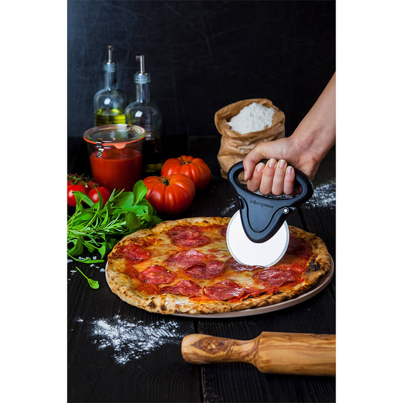 Microplane Pizza Schneider mit herausnehmbarer Klinge, schwarz