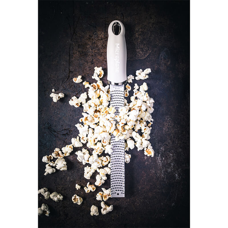 Microplane Premium Zester / Reibe, Kaschmir Beige weitere Ansicht Microplane Premium Zester / Reibe, Kaschmir Beige