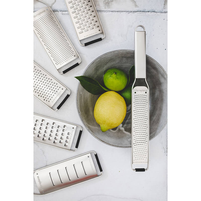 Microplane New Professional Reibe, große Raspel weitere Ansicht Microplane New Professional Reibe, große Raspel