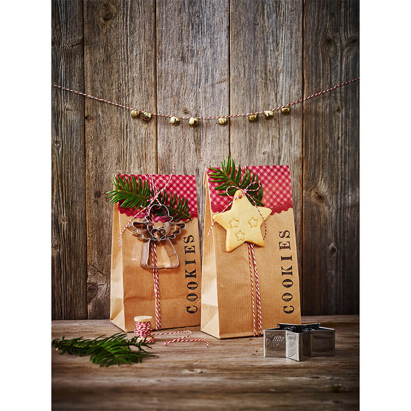 Ausstechform Weihnachtsstern mit Innenprägung, 6,5 cm von Birkmann