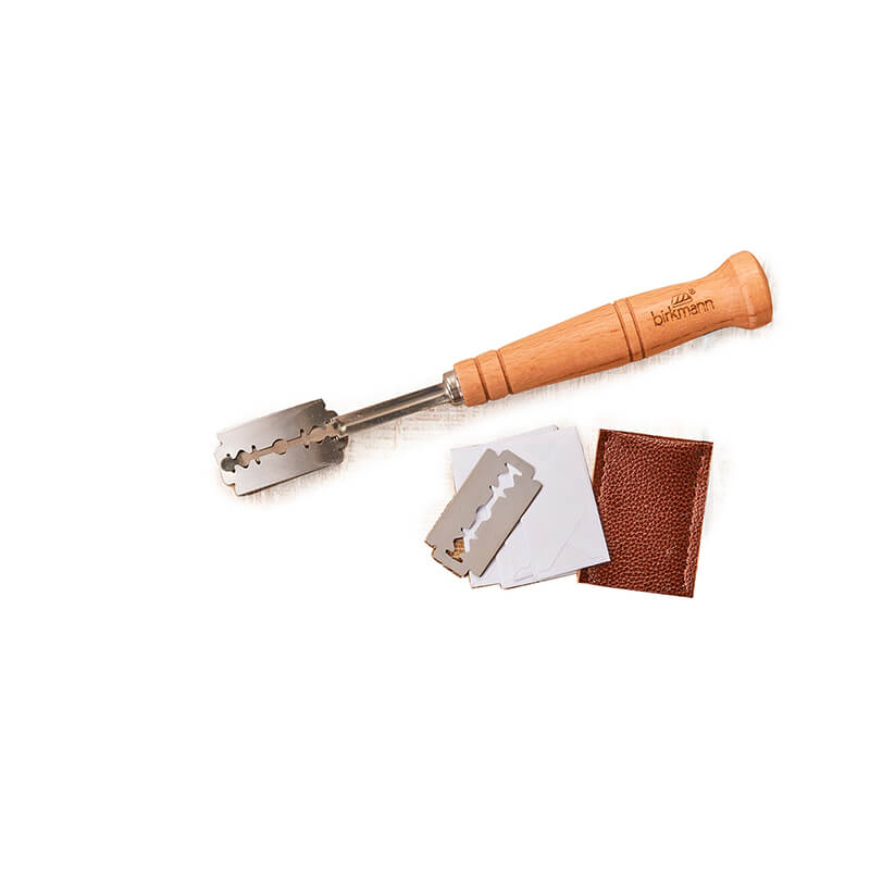 Bäckermesser Laib & Seele mit Holzgriff 19 cm von Birkmann weitere Ansicht Bäckermesser Laib & Seele mit Holzgriff 19 cm von Birkmann