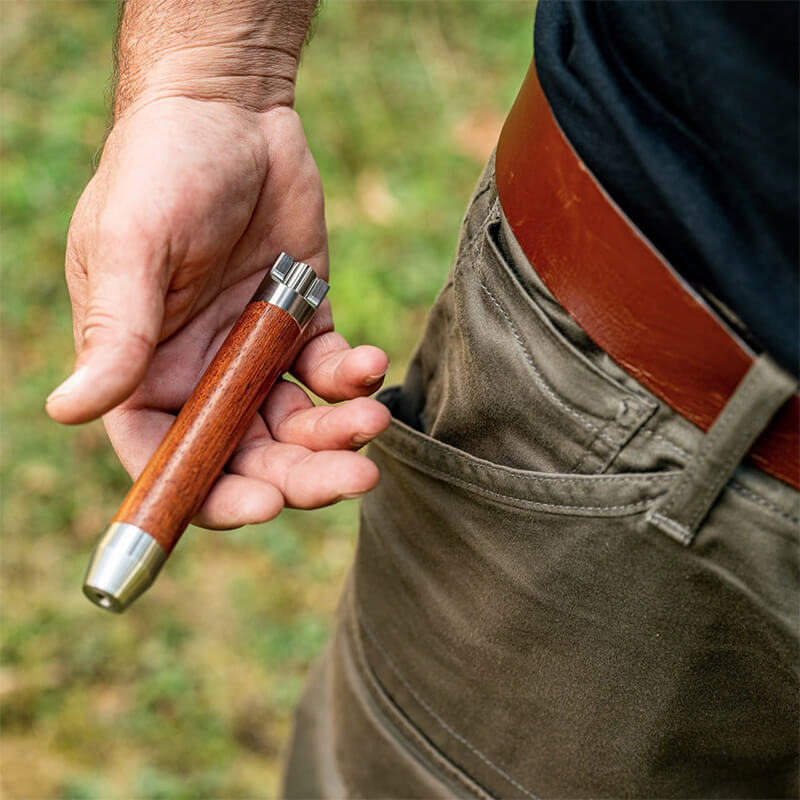 XADR One - handlicher Messerschleifer mit Keramik Ø 20 mm, Griff Mahagoni weitere Ansicht XADR One - handlicher Messerschleifer mit Keramik Ø 20 mm, Griff Mahagoni