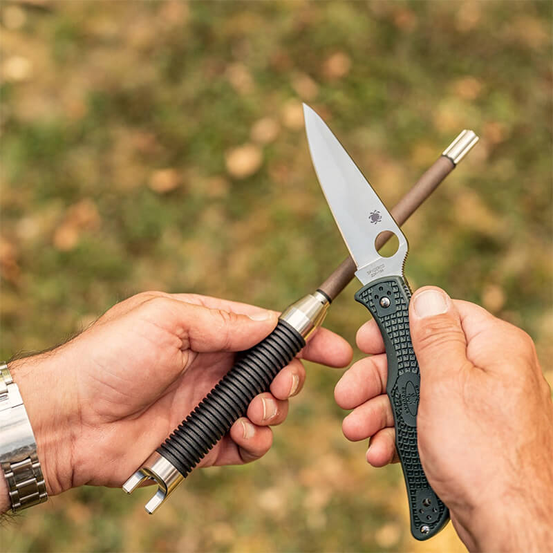 XADR One - handlicher Messerschleifer mit Keramik Ø 20 mm, Griff 3D Straight Line weitere Ansicht XADR One - handlicher Messerschleifer mit Keramik Ø 20 mm, Griff 3D Straight Line