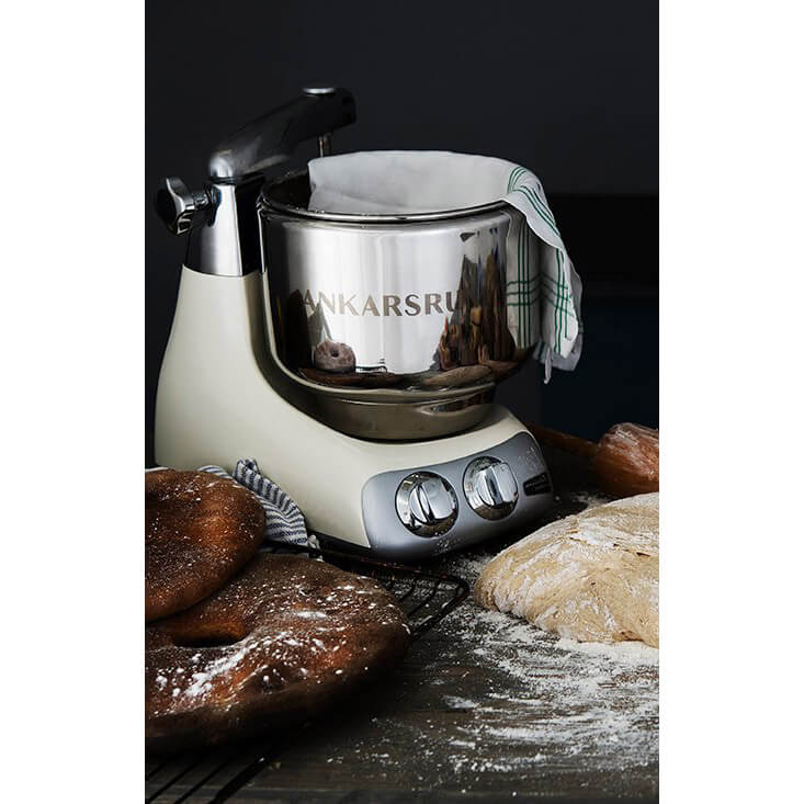 Ankarsrum Küchenmaschine Assistent Deluxe Set, light creme weitere Ansicht Ankarsrum Küchenmaschine Assistent Deluxe Set, light creme