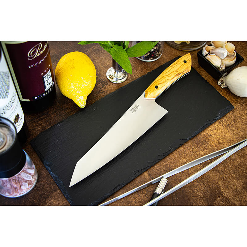 Santokumesser RAW-Edition von JOHBE Knives, Griff Olivenholz, rostfrei weitere Ansicht Santokumesser RAW-Edition von JOHBE Knives, Griff Olivenholz, rostfrei